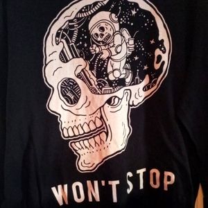 Long sleeve black skull shirt